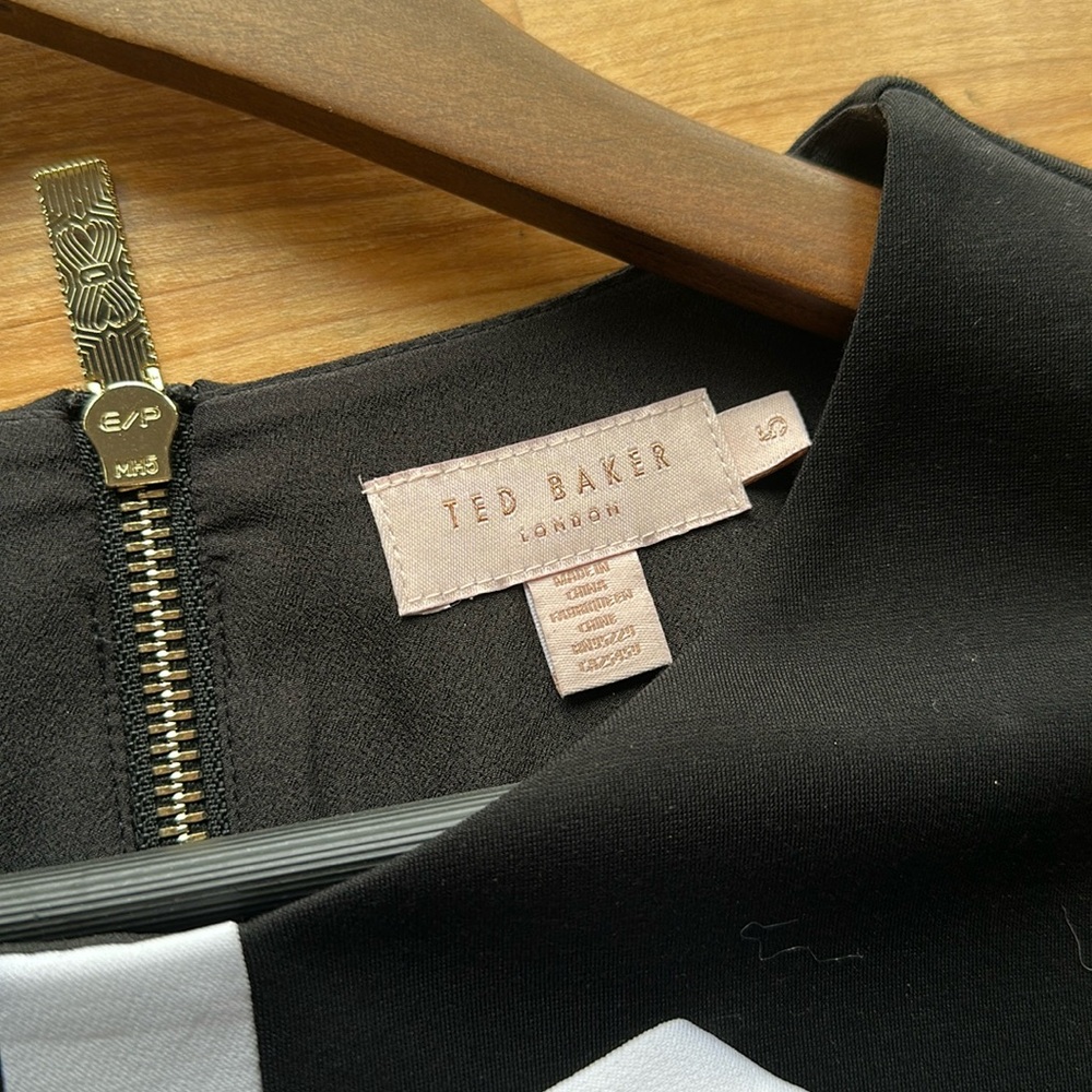 Ted  Bake bow dress Black TB 5 US 12 NWOT Large - Picture 2 of 9